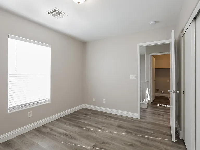 6218 Lone Cypress Ct — Photo 13