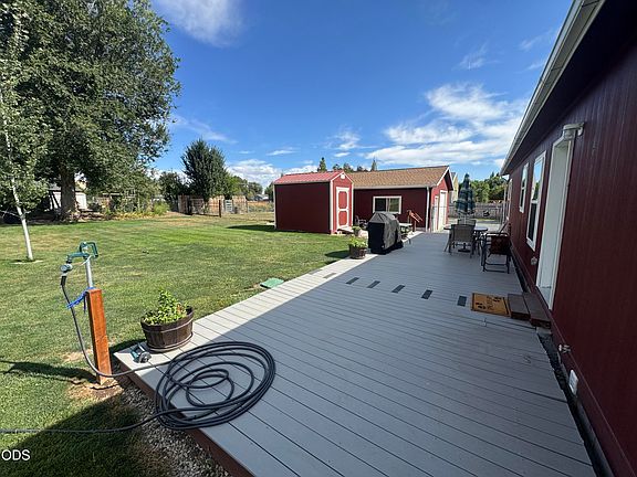 2nd image of 1939 Logan St