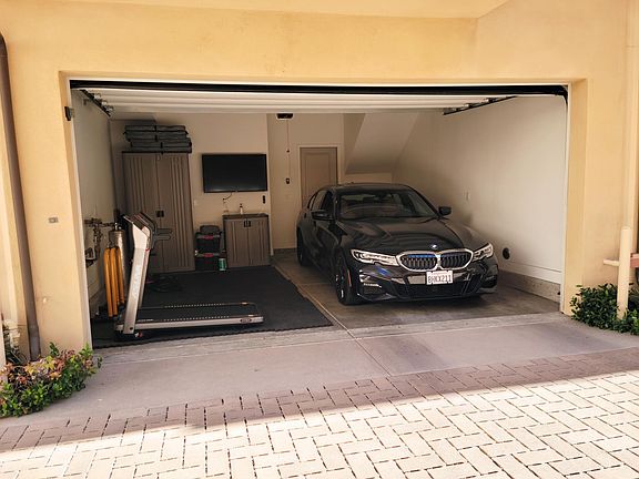 Private direct access garage