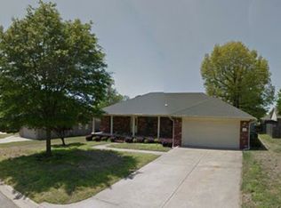 2006 S Hartford Ave, Russellville, AR 72802