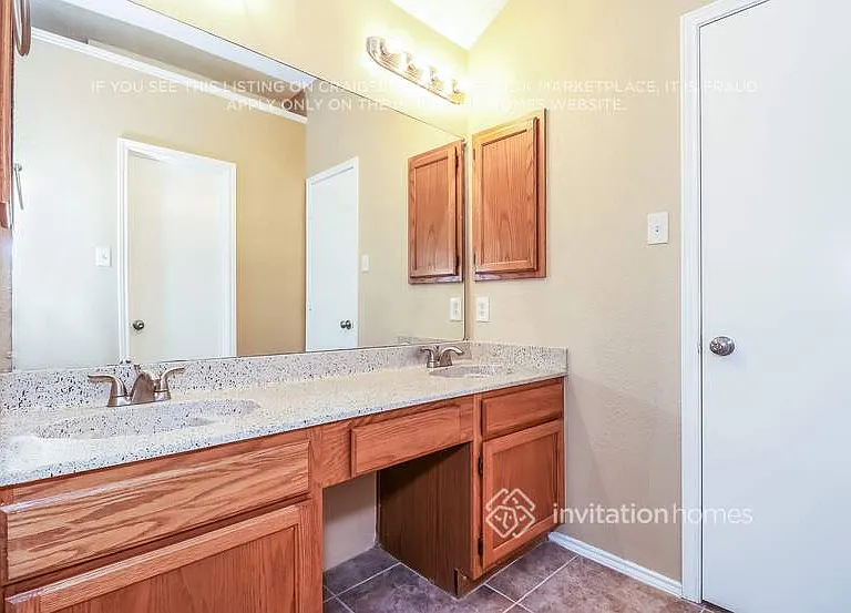 4965 Briar Oaks Ln — Photo 12