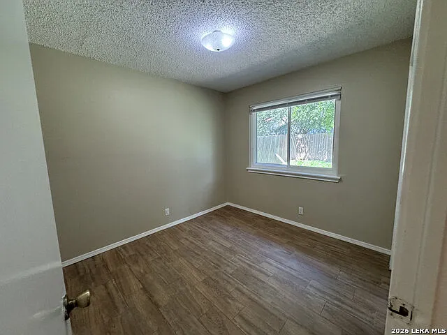 10138 Inridge — Photo 35