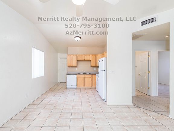 5th image of 3302 E Bermuda St #1