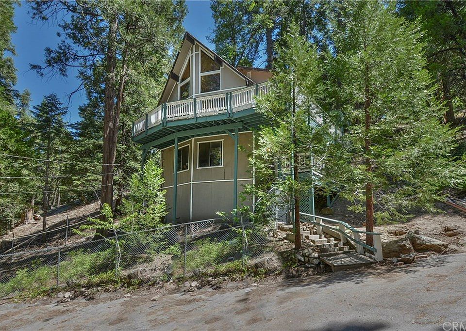 1st image of 424 Cedarbrook Dr