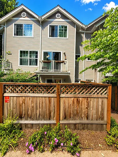 1542B 15th Ave S Photo 1 1542B 15th Ave S Photo 1