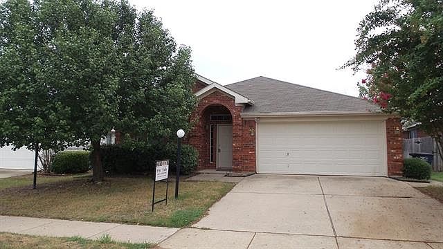 1st image of 5021 Valley Village Dr