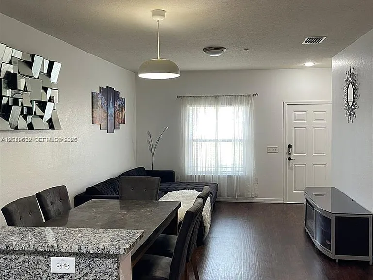 3202 Cupid Pl — Photo 1
