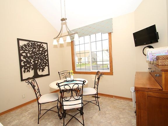 5th image of 3242 Brook Harbour Dr