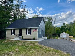 27 Popple Camp Rd, Petersham, MA 01366