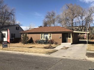 344 N 5th St E, Riverton, WY 82501