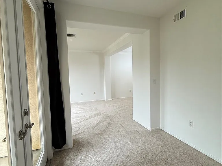 2457 Watermarke Pl #2457 — Photo 9