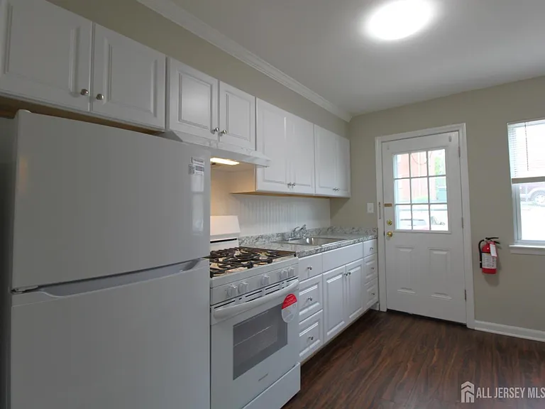 250 Penn Ave #2A — Photo 4