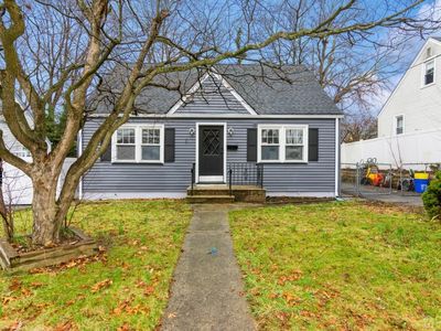 8 Frederick St, East Brunswick, NJ, 08816