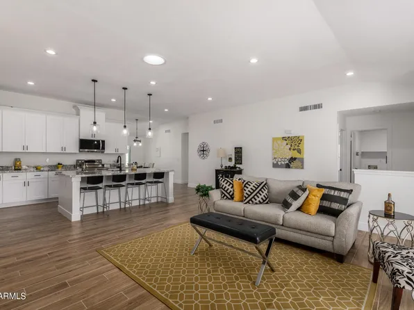 7432 W TUCKEY Lane, Glendale, AZ 85303