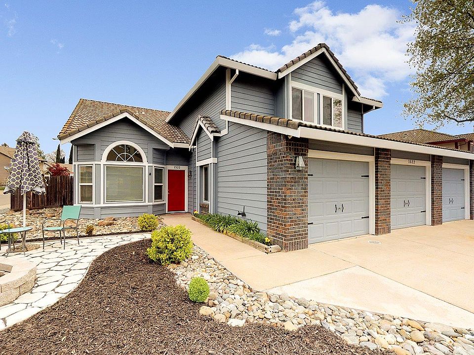 1st image of 1522 Misty Wood Dr