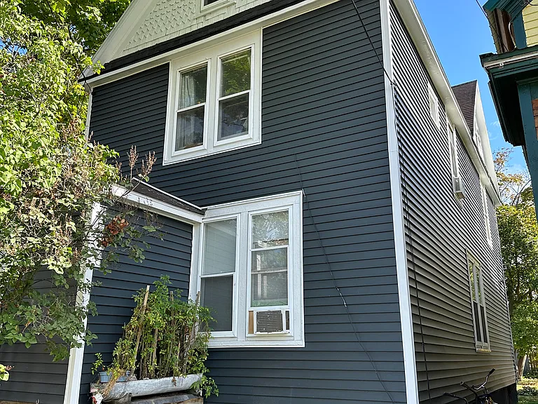 807 Young St #1 — Photo 1