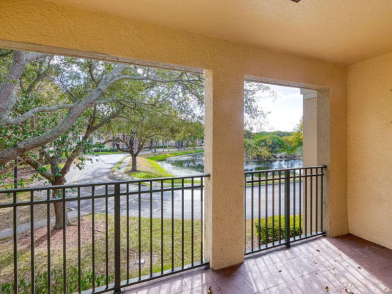 2400 Centergate Dr #202 — Photo 4