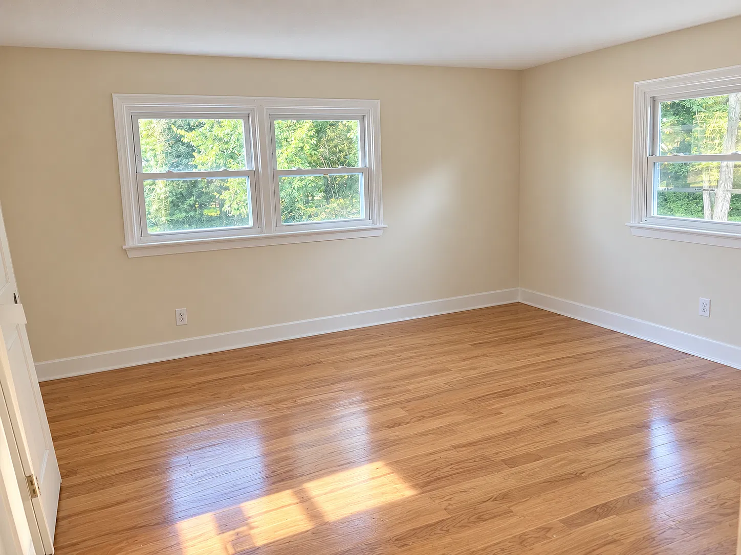2 bed, 950 sqft, $1,775 — Photo 3