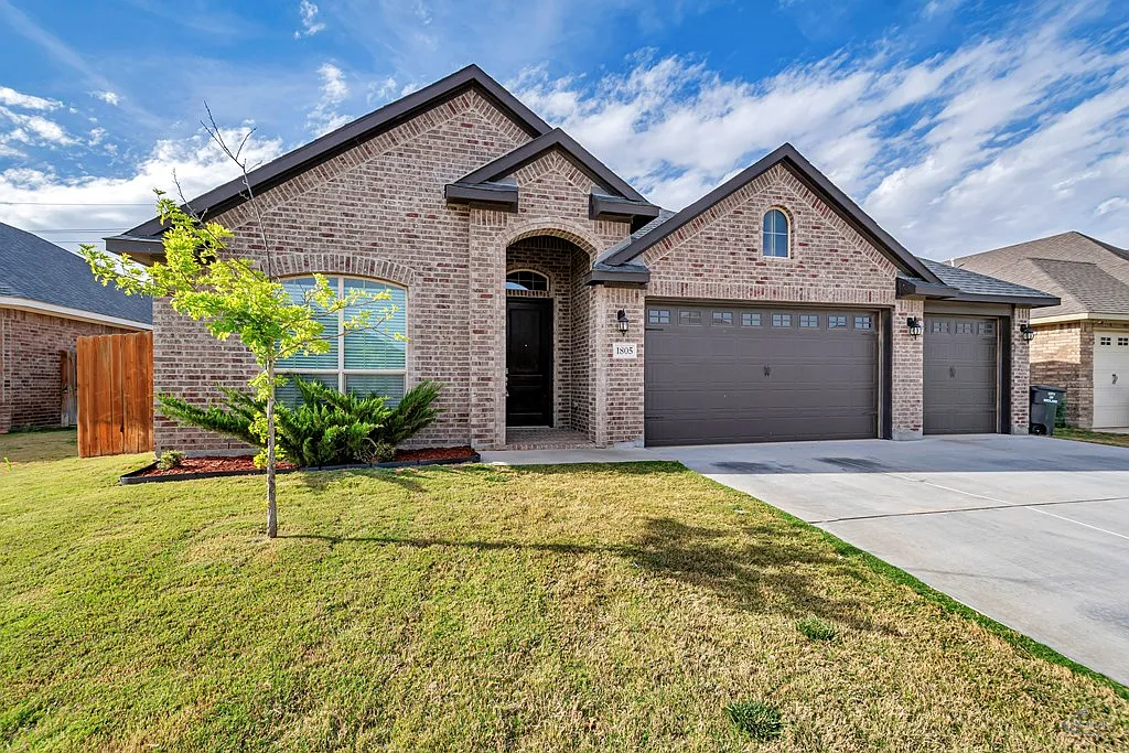 Building Photo - 1805 Overshine Ln