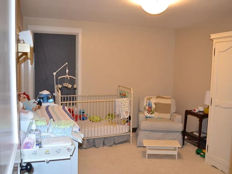 Bed room