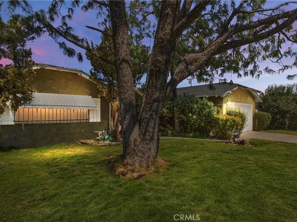 450 W Cromwell St, Rialto, CA 92376