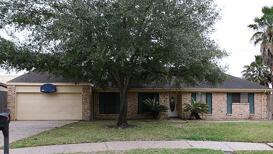 1st image of 11811 Meadow Crest Dr