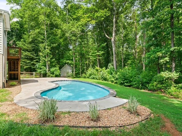 52 Evanston Ct, Stafford, VA 22556