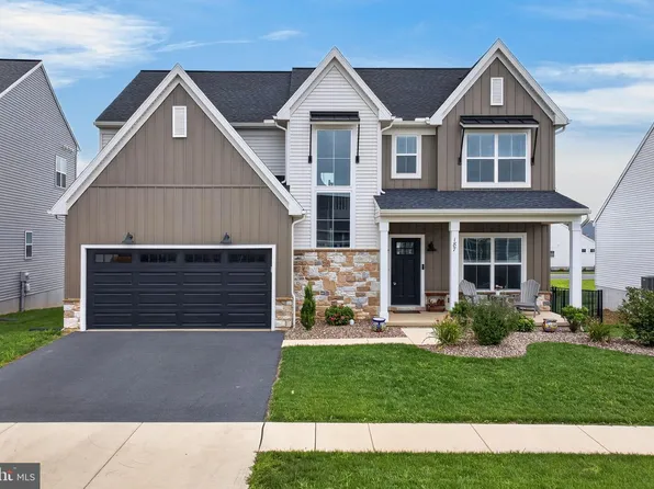 187 Morning Dr, Ephrata, PA 17522
