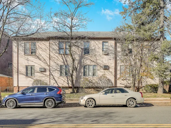 1692 52nd Street image 7 of 11