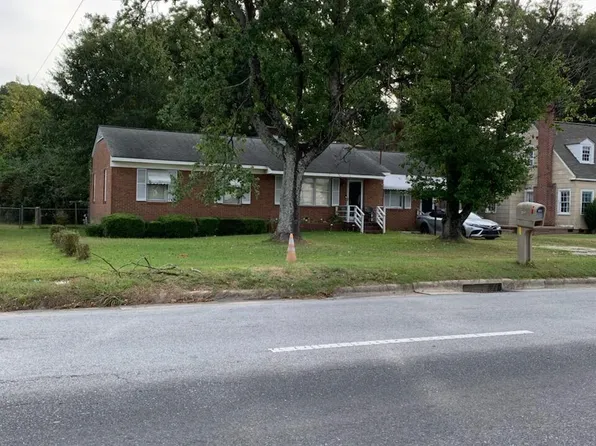 2517 S Memorial Drive, Greenville, NC 27834