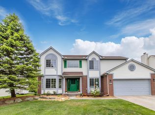 2864 Mystic Dr, Ann Arbor, MI 48103