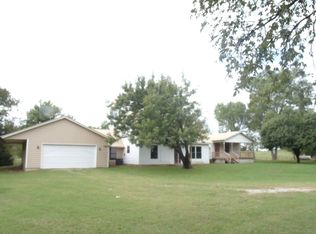 19839 NW Rogers Ln, Indiahoma, OK 73552