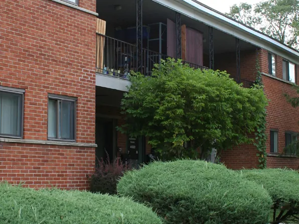 4528 Rochester Rd APT 14, Royal Oak, MI 48073