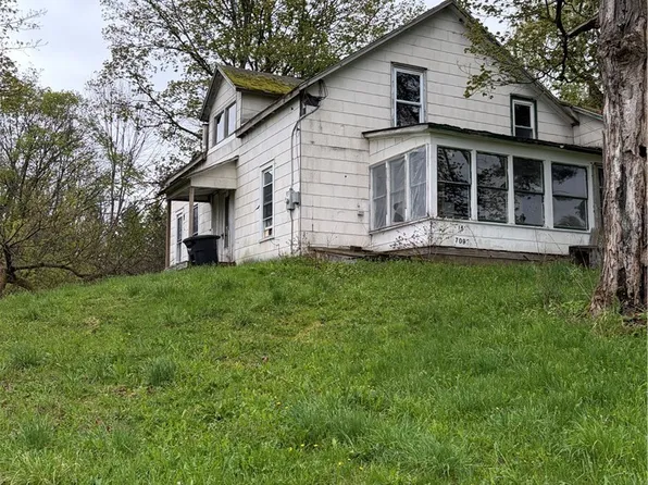 7092 Hamilton Rd, Hamilton, NY 13346