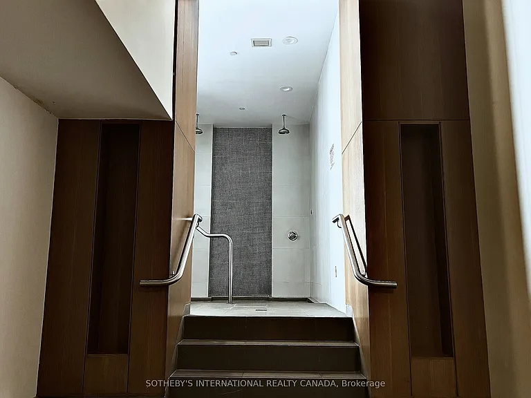 11 Brunel Ct #1216 — Photo 17