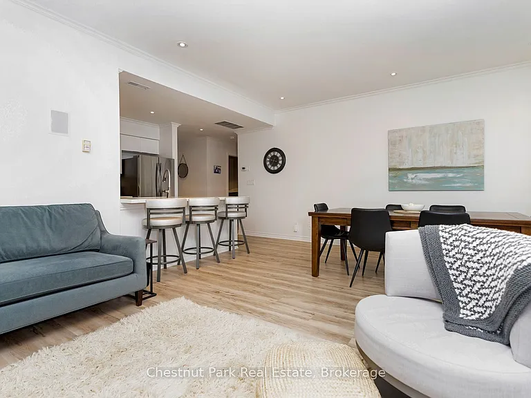 679 Johnston Park Ave — Photo 14