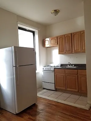 Rented by BRICK & GALO REALTY CORP | media 54