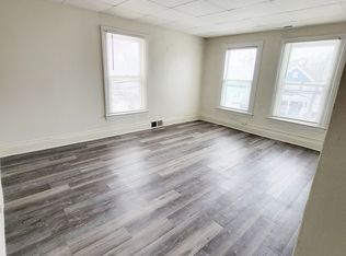 300 N Saginaw St #2, Pontiac, MI 48342