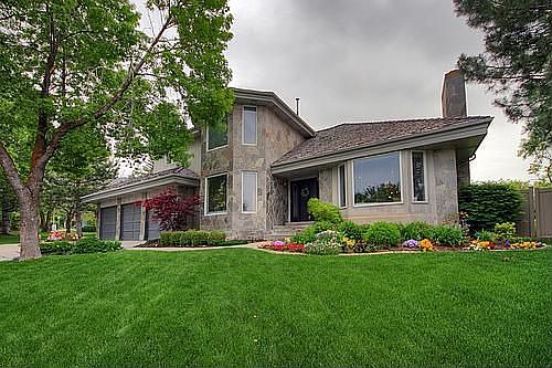 1st image of 2444 E Wrenhaven Ln
