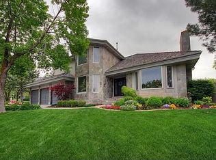 2444 E Wrenhaven Ln, Holladay, UT 84121