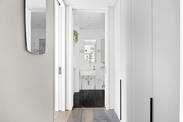 Sold by Brown Harris Stevens | media 29