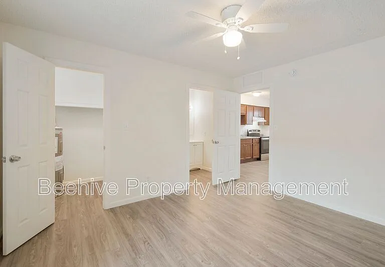 1324 E Taylor St #4 — Photo 10