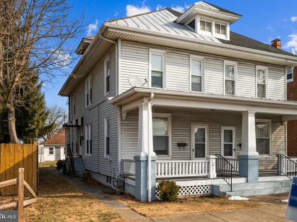 242 N Lincoln St, Palmyra, PA 17078