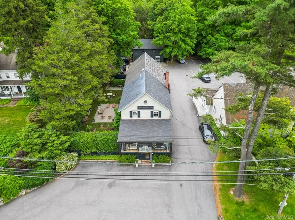259A Westchester Ave, Pound Ridge, NY