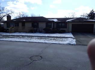 147 E Elm St, Villa Park, IL