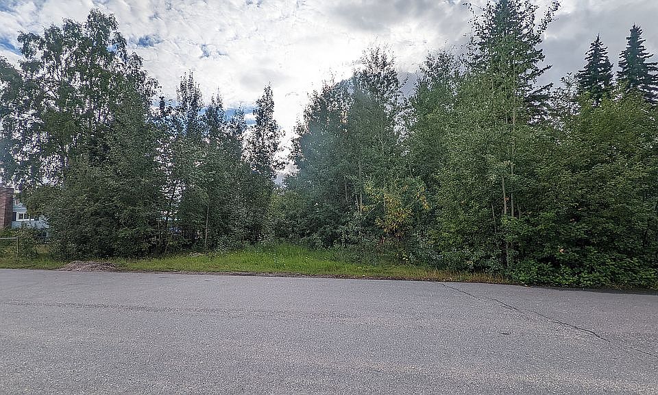 2nd image of 1126 Koyukuk St