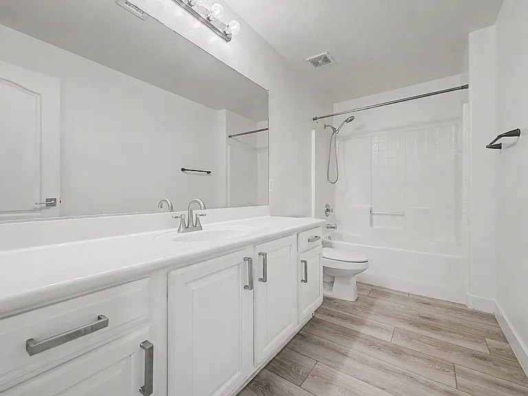 3533 E Joseph Way — Photo 41