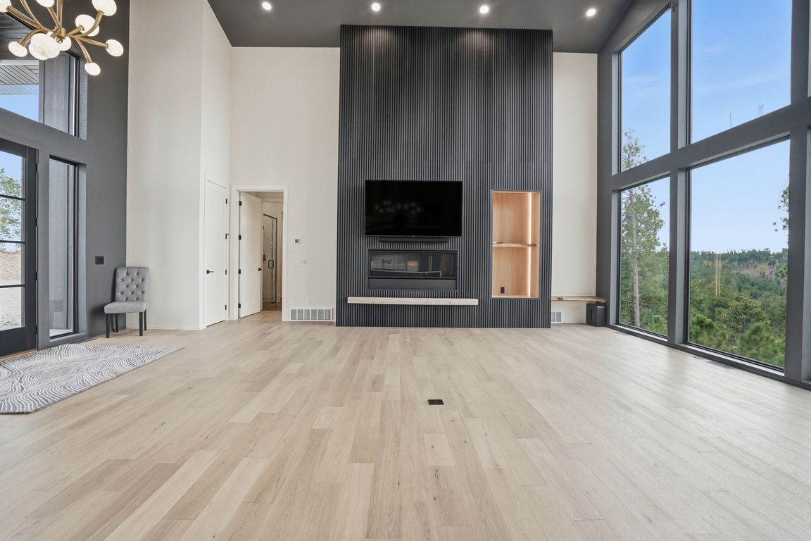 next background image