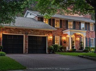 2305 Cheverie St, Oakville, ON L6J 6C5