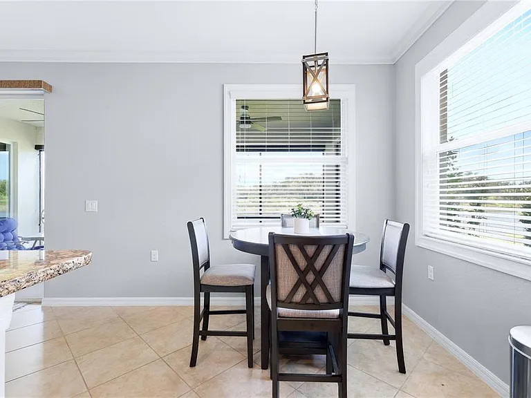 424 Winding Brook Ln #104 — Photo 8